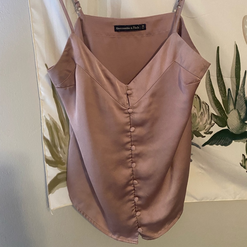 Abercrombie and Fitch top